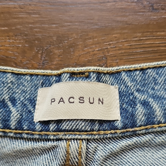 Women's Distressed Blue Jeans - Picture 2 of 6